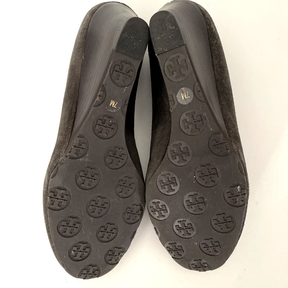 Tory Burch Sally Pump Wedge Heel Gray Suede Leather Logo Round Toe 7 M - Picture 10 of 10